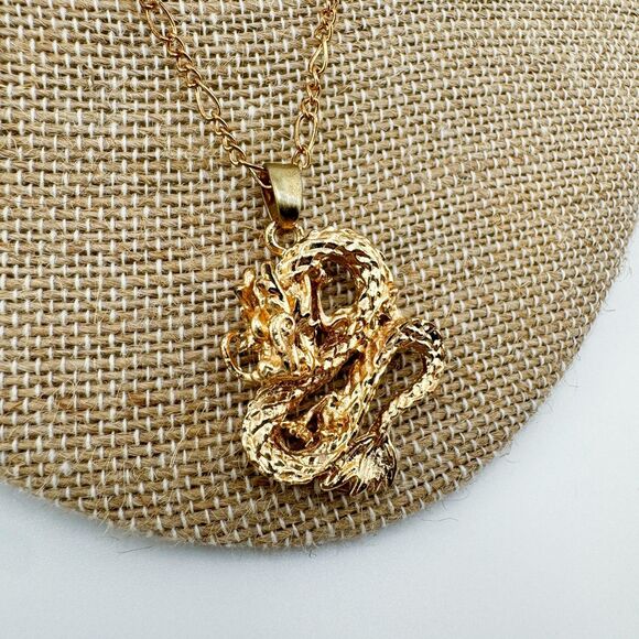 Vintage Gold Dragon Pendant Necklace Fantasy Horoscope Cosplay Fairy Cottage - Picture 1 of 8